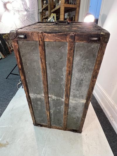 Louis Vuitton ANTIQUE LOUIS VUITTON DAMIER STEAMER TRUNK