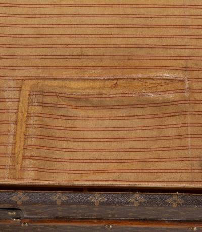 Louis Vuitton Early 20th Century Louis Vuitton Courier Trunk