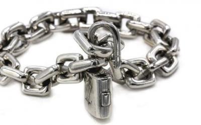 Louis Vuitton LOUIS VUITTON 18K WHITE GOLD SQUARE LINK BRACELET