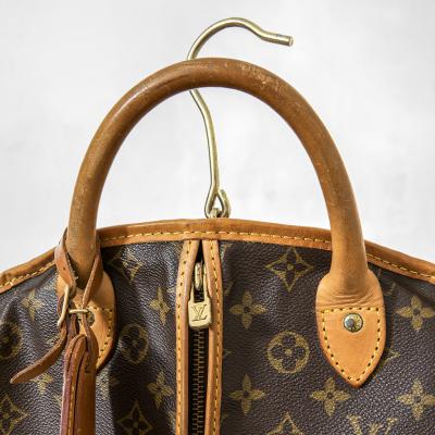 Louis Vuitton Louis Vuitton Clothes hangers Classic Monogram Canvas 80s