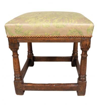 Louis XIII Oak Bench
