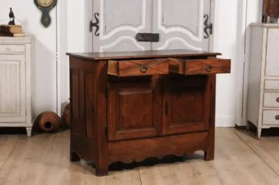 Louis XIV Period 18th Century Walnut Buffet with Carved Quatrefoil Motifs