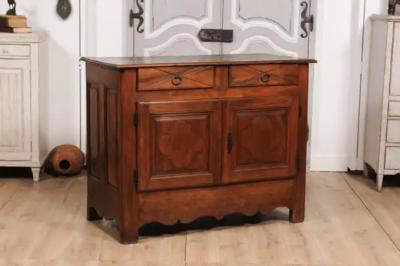 Louis XIV Period 18th Century Walnut Buffet with Carved Quatrefoil Motifs