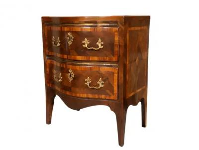 Louis XV Kingwood Commode