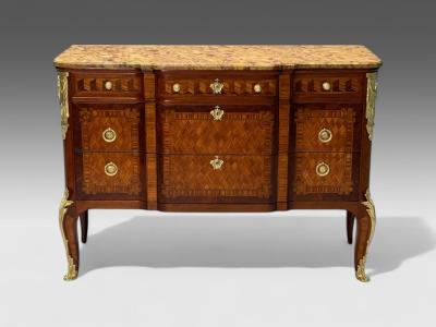 Louis XV Style Block Front French Commode Kingwood Bronze 19th Century