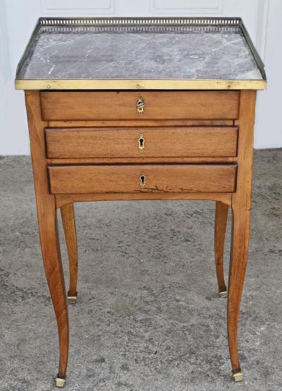 Louis XV Table a Ecrire