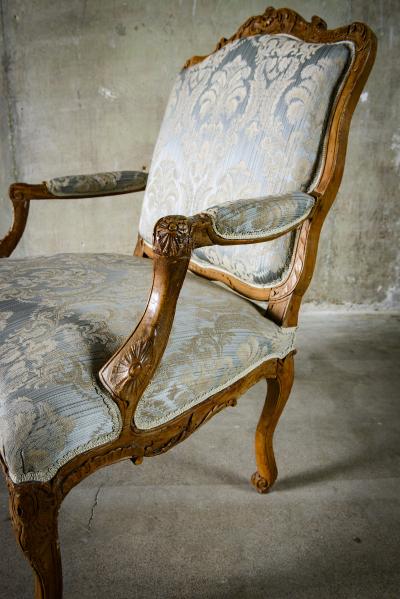 Louis XV Walnut Fauteuil