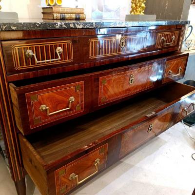 Louis XVI French Mahogany Marquetry Chest of Drawers 19th century
