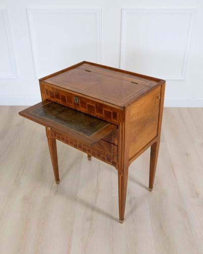 Louis XVI Marquetry Chiffonier Table