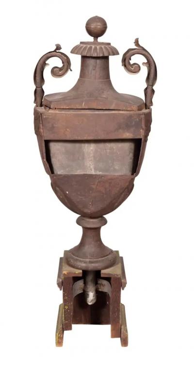 Louis XVI Painted Tole Lavabo