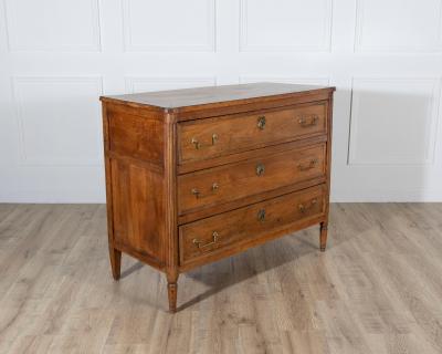 Louis XVI Period Commode In Walnut Late 18th Century