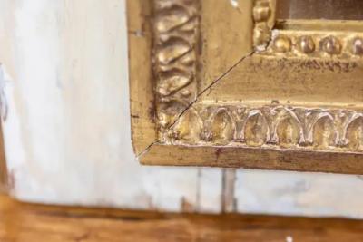 Louis XVI Period French 1790s Gray Painted and Carved Giltwood Trumeau Mirror