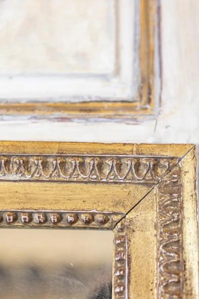 Louis XVI Period French 1790s Gray Painted and Carved Giltwood Trumeau Mirror