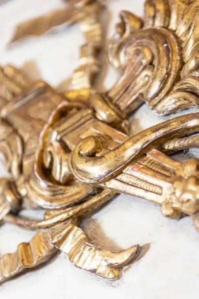 Louis XVI Period French 1790s Gray Painted and Carved Giltwood Trumeau Mirror