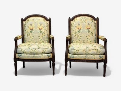 Louis XVI Style Beechwood Floral Fabric Bergere Chairs France 1940s