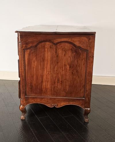 Louis XVI Walnut Commode Italy circa 1790