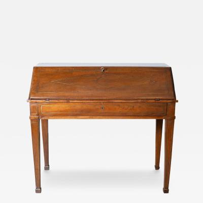 Louis XVI writing desk in walnut 18th century