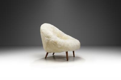 Lounge Chair Upholstered in Off White Sheepskin Denmark 1960s