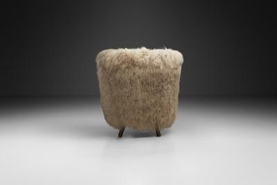 Lounge Chair in Longhair Sheepskin Europe Late 20th Century