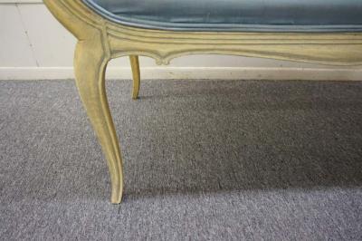 Lovely Hollywood Regency Scrolled Arm Carved Wood Bench