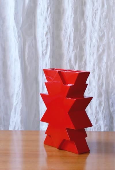 Luciano Florio Paccagnella Memphis Style Ceramic Vase ILIOS by Florio Keramia 1990s