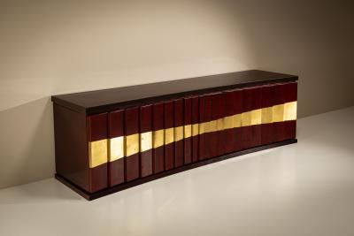 Luciano Frigerio Luciano Frigerio Romanus Credenza in Myrtle Wood Brass Italy 1970s