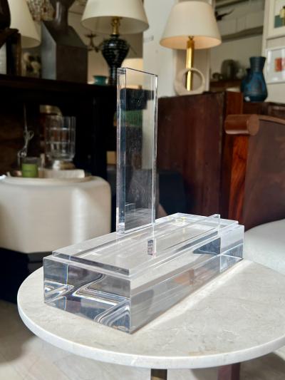 Lucite Table Top Art Easel Small 