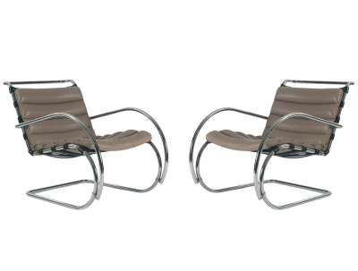 Ludwig Mies Van Der Rohe Mid Century Modern Mr Lounge Chairs in Leather by Mies Van Der Rohe for Stendig