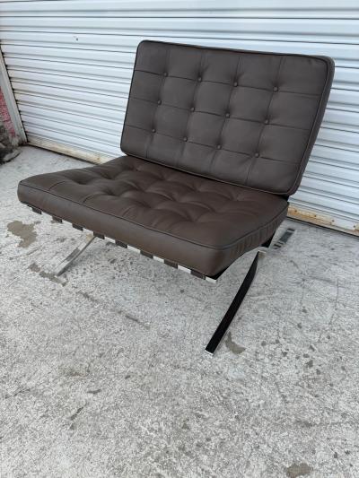 Ludwig Mies Van Der Rohe Mies van der Rohe Style Leather Barcelona Chair