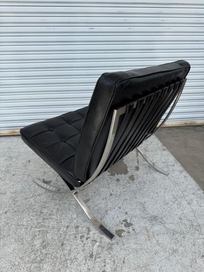 Ludwig Mies Van Der Rohe Mies van der Rohe for Knoll Black Tufted Leather Barcelona Chair