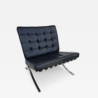 Ludwig Mies Van Der Rohe Mies van der Rohe for Knoll Black Tufted Leather Barcelona Chair