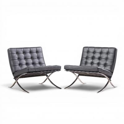 Ludwig Mies Van Der Rohe Mies van der Rohe for Knoll Mid Century Barcelona Chairs Pair