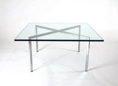 Ludwig Mies Van Der Rohe Museum Quality Ludwig Mies van der Rohe Barcelona Chairs with Table