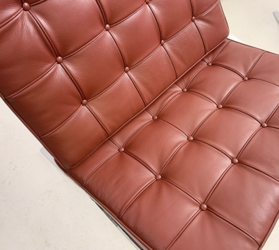 Ludwig Mies Van Der Rohe Pair of Burgundy Leather Barcelona Chairs by Mies Van Der Rohe for Knoll 1990s