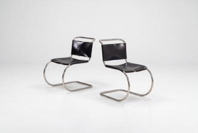 Ludwig Mies Van Der Rohe Pair of Ludwig Mies van der Rohe for Knoll MR10 Chairs 1970 c 