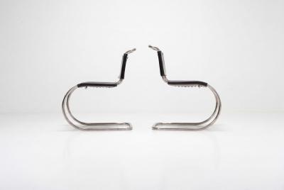 Ludwig Mies Van Der Rohe Pair of Ludwig Mies van der Rohe for Knoll MR10 Chairs 1970 c 