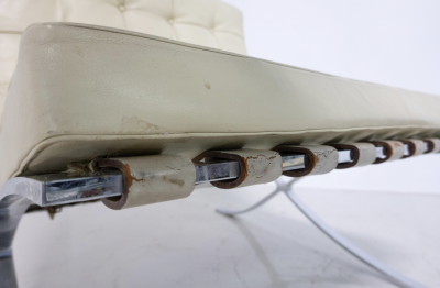 Ludwig Mies Van Der Rohe Pair of Off White Leather Barcelona Chairs by Mies Van Der Rohe for Knoll