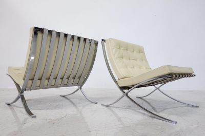 Ludwig Mies Van Der Rohe Pair of Off White Leather Barcelona Chairs by Mies Van Der Rohe for Knoll