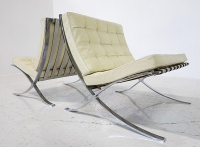 Ludwig Mies Van Der Rohe Pair of Off White Leather Barcelona Chairs by Mies Van Der Rohe for Knoll