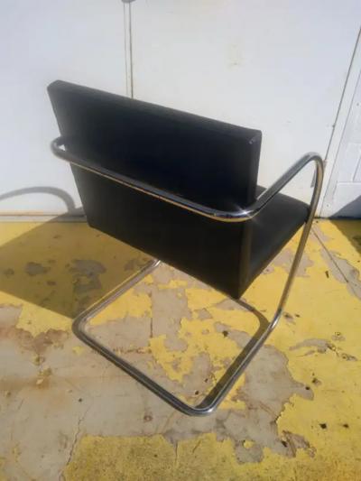 Ludwig Mies Van Der Rohe Set of 10 Knoll Brno Tubular Leather Chairs