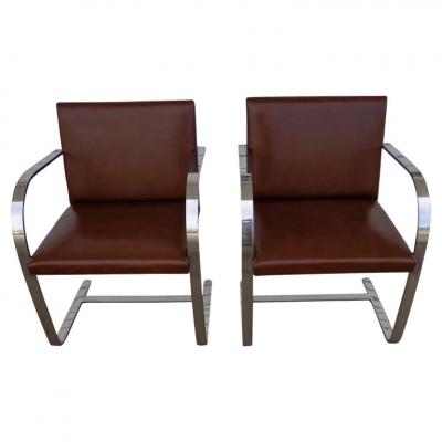 Ludwig Mies Van Der Rohe Set of 2 Knoll Mies Van Der Rohe Brno Flat Bar Chairs