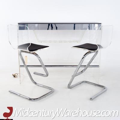 Luigi Bardini Mid Century Illuminating Lucite Bar and Barstools