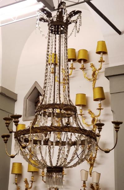 Luxury Mid 18th Century Vintage Tuscan Chandelier