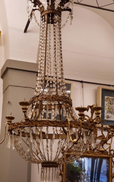 Luxury Mid 18th Century Vintage Tuscan Chandelier