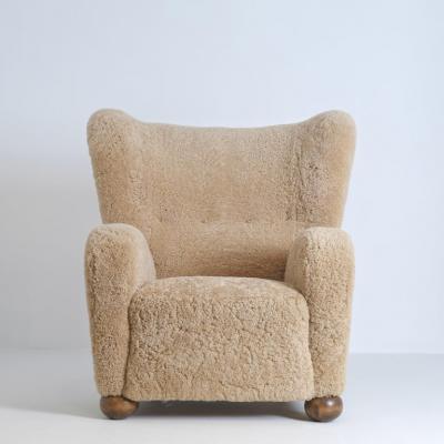 M rta Blomstedt Highback M rta Blomstedt Aulanko Armchair in Honey Natural Sheepskin 1940s