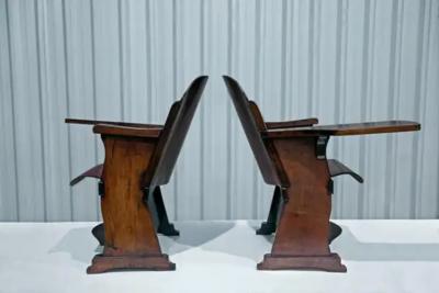 M veis Cimo Brazilian Modern Pair of Auditorium Armchairs in Bentwood Moveis Cimo c 1950s