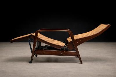 M veis Gerdau Reclining Sun Chaise Lounge in Hardwood Caning by Walter Gerdau 1940s
