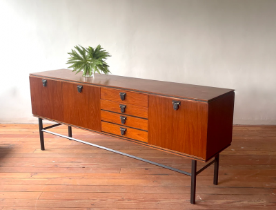 MAHOGANY SIDEBOARD W LEATHER