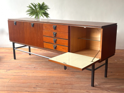 MAHOGANY SIDEBOARD W LEATHER