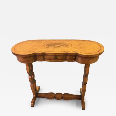 MARQUETRY SIDE TABLE IN MAPLE VENEER